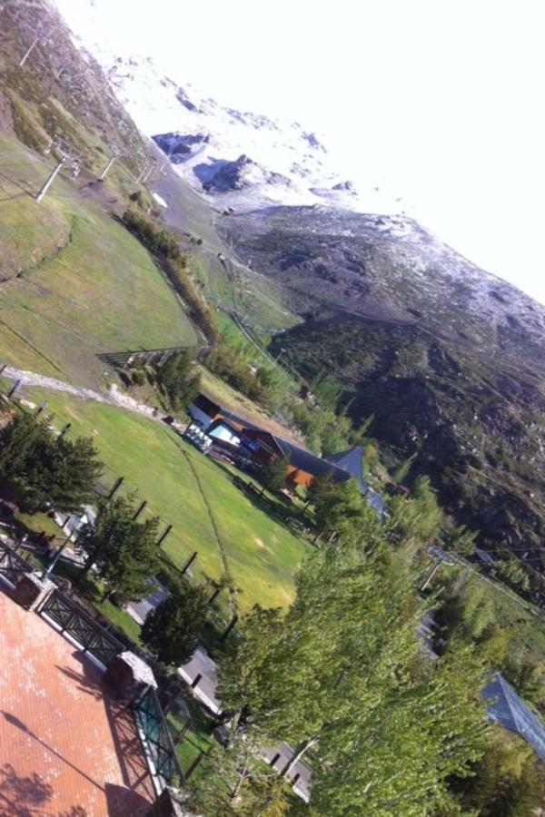 Al Lado De Plaza Sierra Nevada
